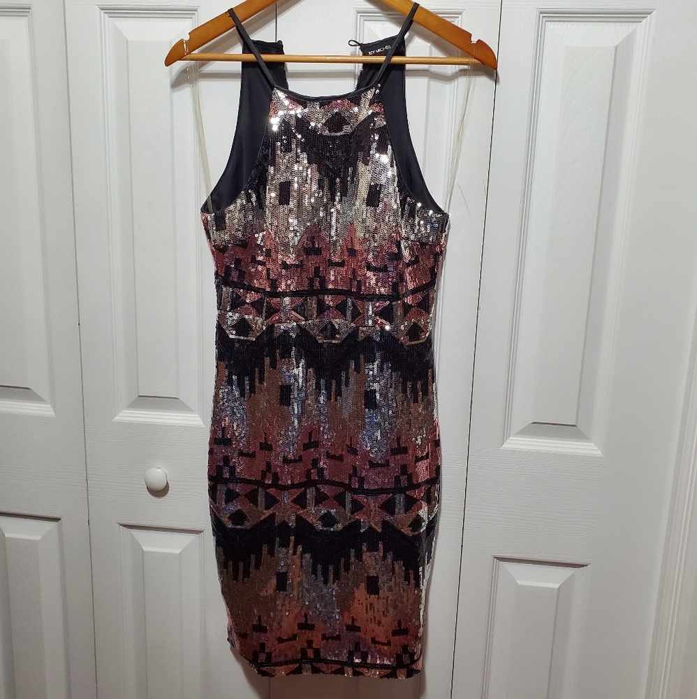NWOT Sequined tube dress